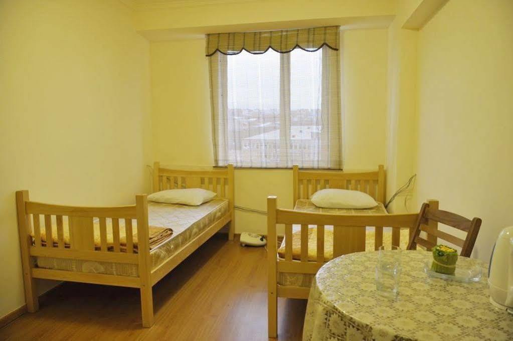 Armenia Hostel Erivan Exterior foto